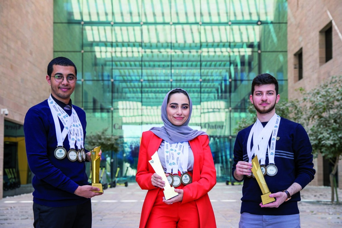 Winners Rahaf Abutarbush (centre), Ammar Karkour and Abdullah Shaar 
