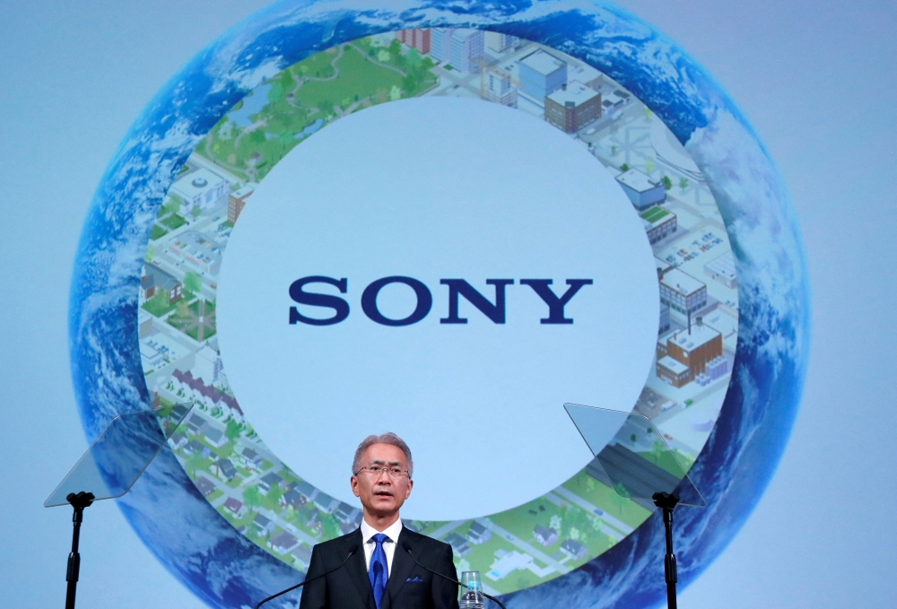 Sony Corp President and Chief Executive Officer Kenichiro Yoshida attends a news conference at the company's headquarters in Tokyo, Japan, May 22, 2018. REUTERS/Toru Hanai/File Photo