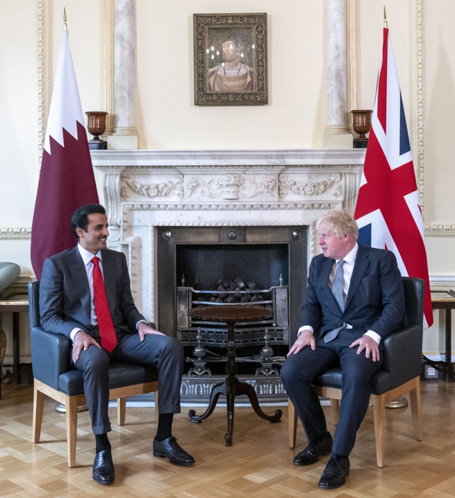 Amir H H Sheikh Tamim bin Hamad Al Thani meeting with UK Prime Minister H E Boris Johnson at the Prime Minister’s Office at 10 Downing Street in London, yesterday.