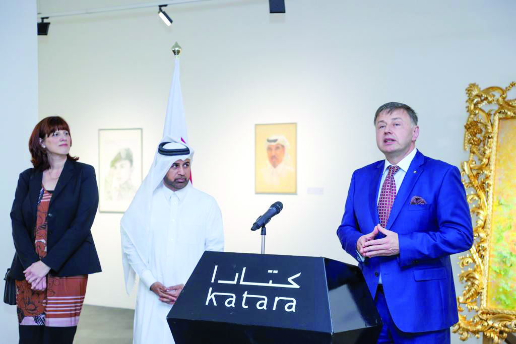 General Manager of Cultural Village Foundation (Katara), Pro. Dr. Khalid bin Ibrahim Al Sulaiti and Ambassador of Ukraine to Qatar H E Andriy Kuzmenko at the inauguration ceremony.