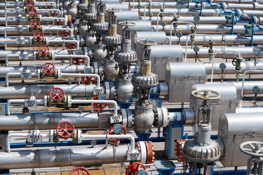Gas pipelines are seen at Zsana Storage Site in Zsana, Hungary, May 20, 2022. (REUTERS/Bernadett Szabo/File Photo)


