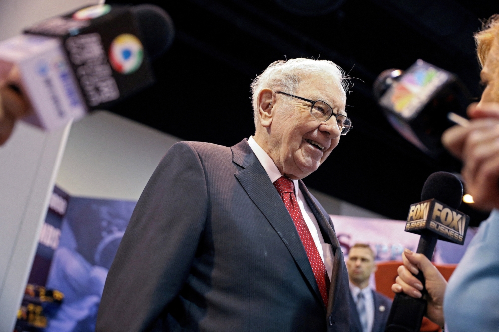 Berkshire Hathaway Chairman Warren Buffett (Reuters/Scott Morgan/File Photo)