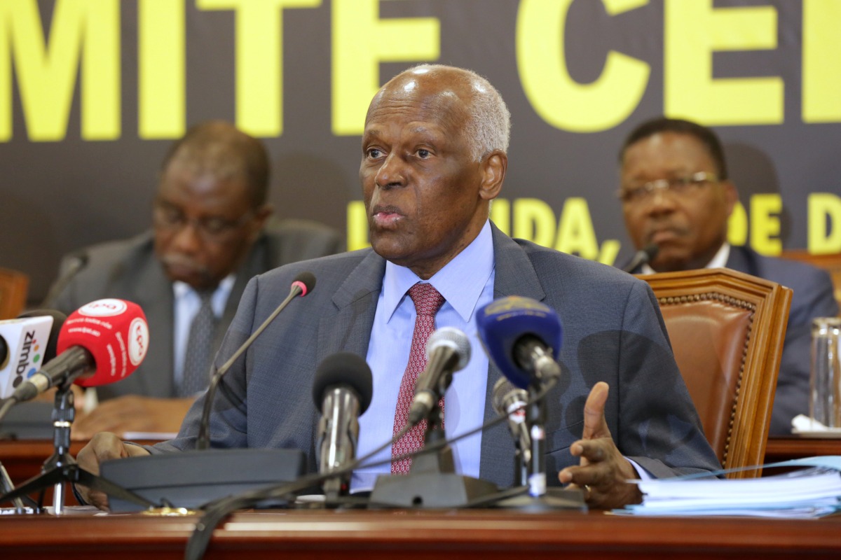 FILE PHOTO: Angolan President and MPLA leader, Jose Eduardo dos Santos attends a party central committee at a meeting in Luanda, Angola, December 2 ,2016. REUTERS/Herculano Coroado/File Photo