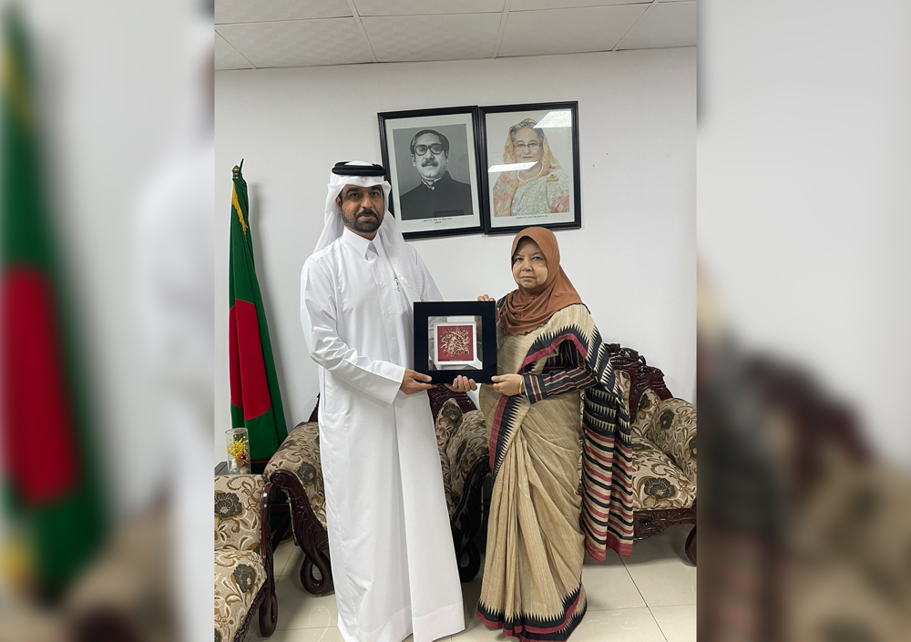 Secretary-General of the National Human Rights Committee (NHRC) Sultan bin Hassan Al Jamali and Chairperson of the Bangladesh National Human Rights Commission Nasima Begum during their meeting in Dhaka.