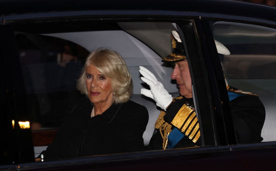 Britain's King Charles and Queen Camilla arrive to Westminster Hall, following the death of Britain's Queen Elizabeth, in London, Britain September 16, 2022. REUTERS/Henry Nicholls
