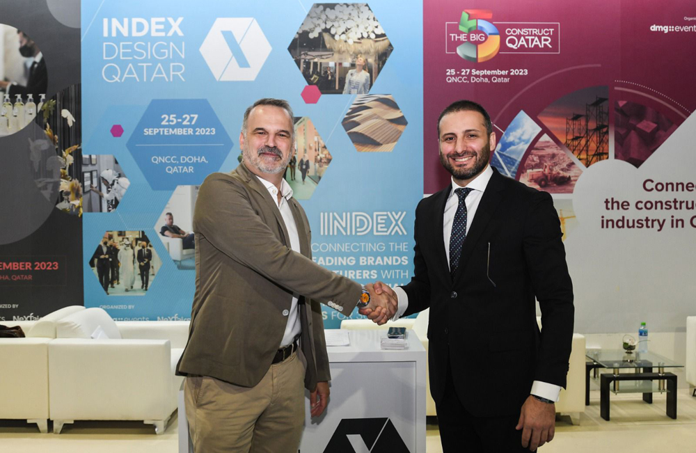 Matt Denton, President at dmg events and Rawad Sleem, Co-Founder and General Manager of NeXTfairs during the partnership agreement ceremony. 