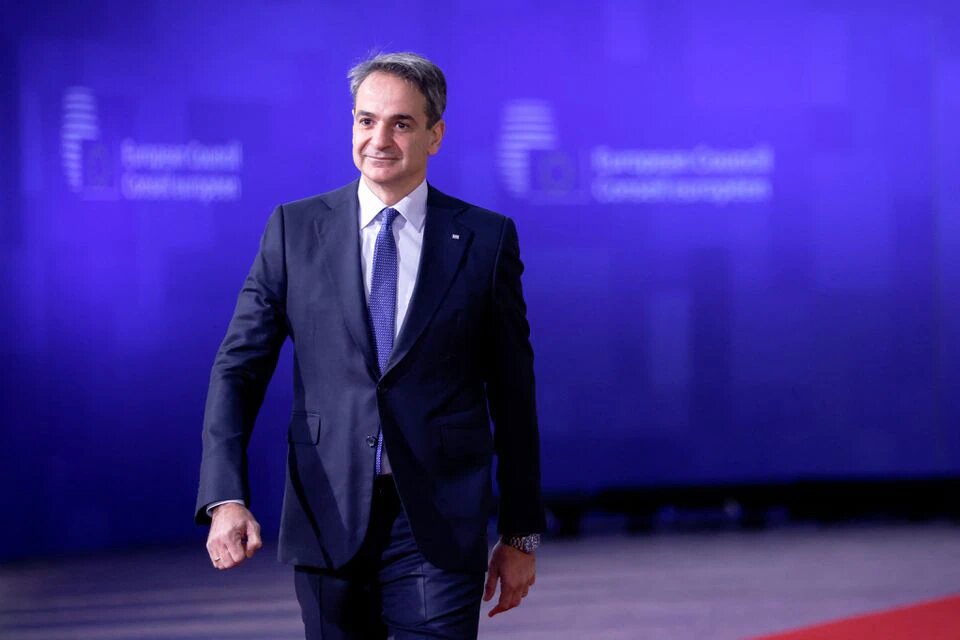Greece's Prime Minister Kyriakos Mitsotakis arrives for a European Union leaders' summit in Brussels, Belgium, on December 15, 2022. REUTERS/Johanna Geron
