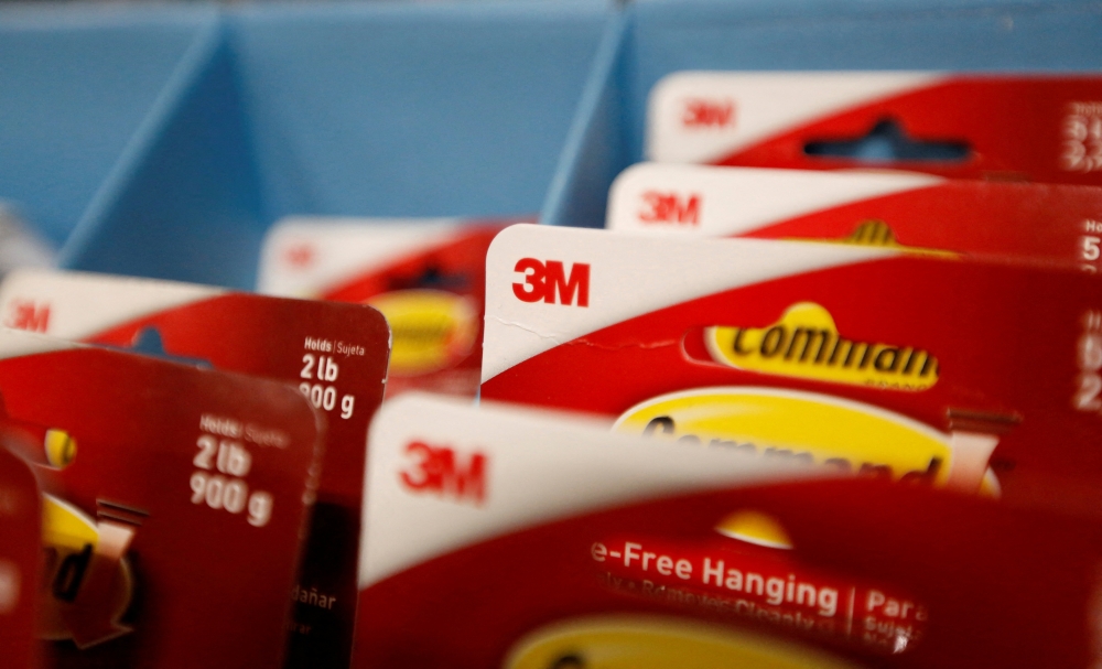 The 3M logo is pictured on products at an Orchard Supply Hardware store in Pasadena, California, US, January 24, 2017. (REUTERS/Mario Anzuoni)
