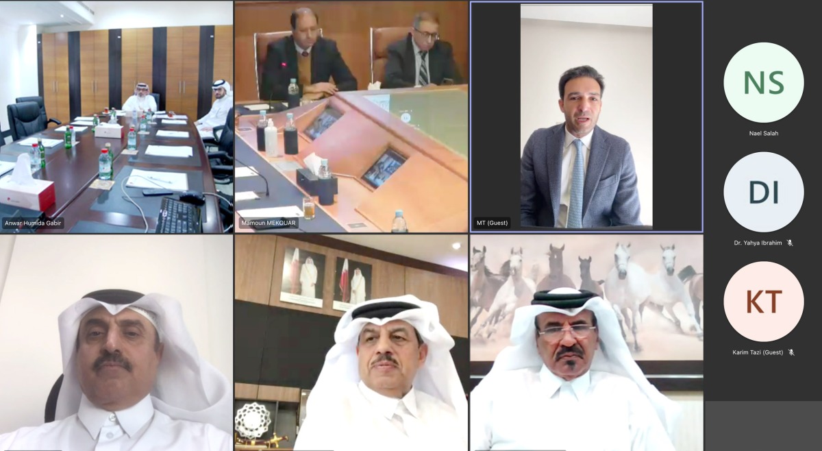 First Vice-chairman of the Qatar Chamber Mohamed bin Twar Al Kuwari and Deputy General of the President of the General Confederation of Moroccan Enterprises Mahdi Al Tazi with other officials during the Qatari-Moroccan Joint Business Council held virtually.
