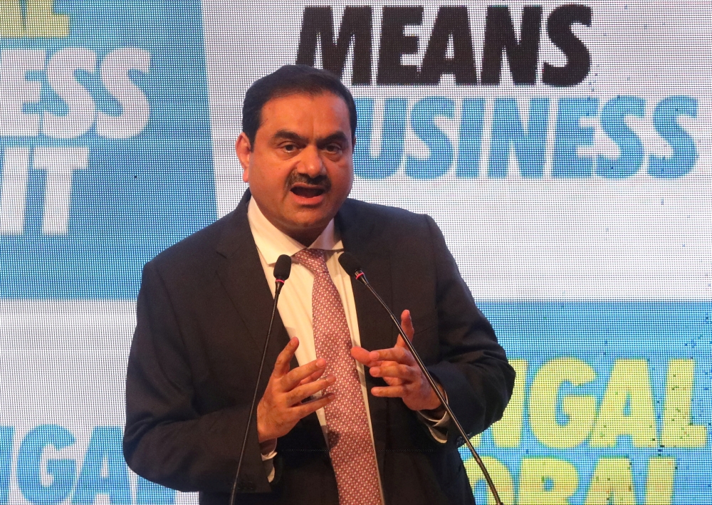 FILE PHOTO: Indian billionaire Gautam Adani addresses delegates during the Bengal Global Business Summit in Kolkata, India, April 20, 2022. (REUTERS/Rupak De Chowdhuri)