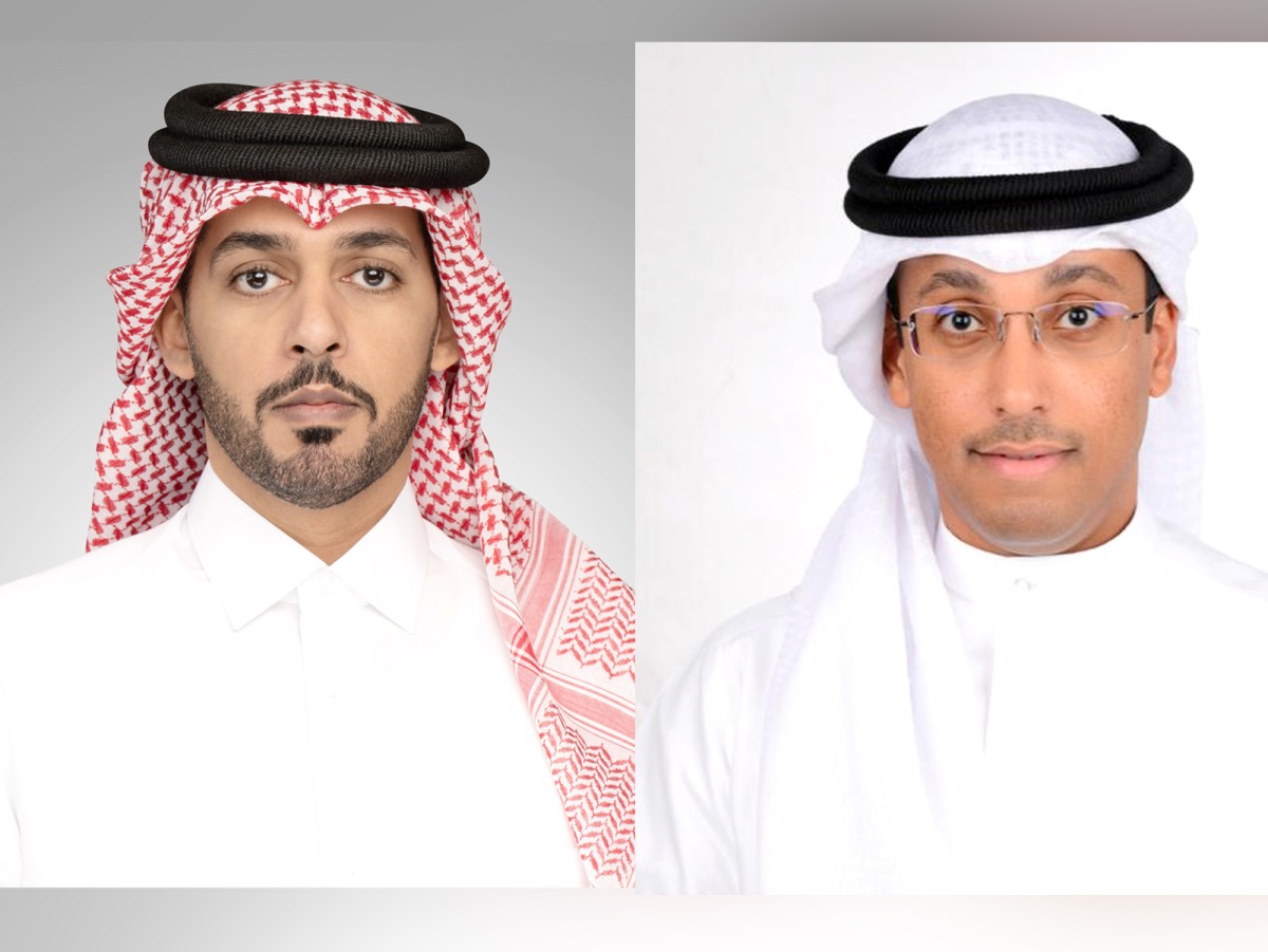 QIC Group CEO Salem Al-Mannai (left) and KQIC CEO Abdullah Abdulatif Al Ahmad.