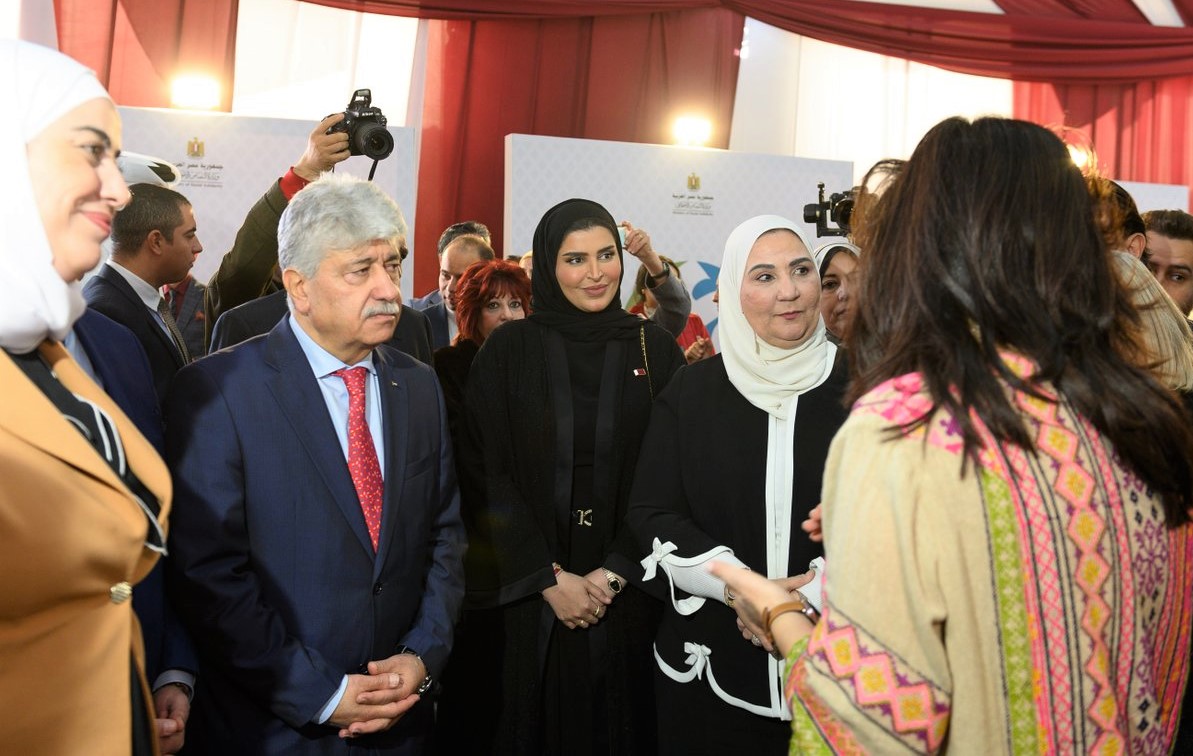 Minister of Social Development and Family HE Mariam bint Ali bin Nasser Al Misnad (centre) represented the State of Qatar during the opening of the exhibition.