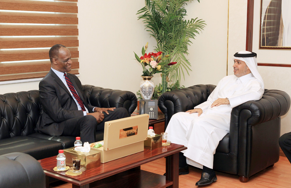 The Editor-in-Chief of The Peninsula, Dr. Khalid Mubarak Al-Shafi received yesterday the Ambassador of the United States of America to the State of Qatar H E Timmy T Davis, in his office. Pics: Salim Matramkot / the peninsula
