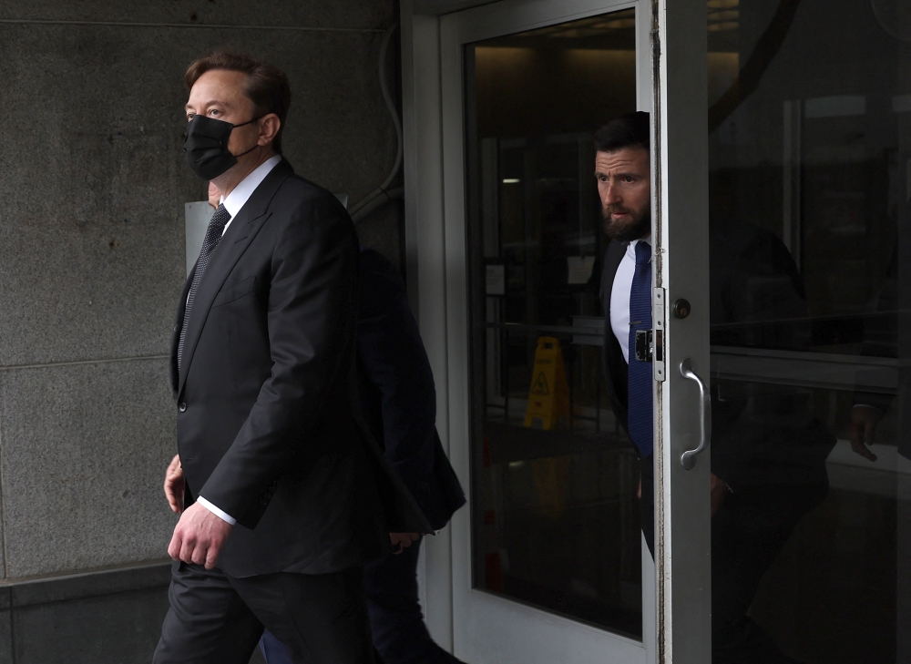 Tesla CEO Elon Musk leaves the Phillip Burton Federal Building in San Francisco, California, on February 3, 2023. (Justin Sullivan/Getty Images/AFP)