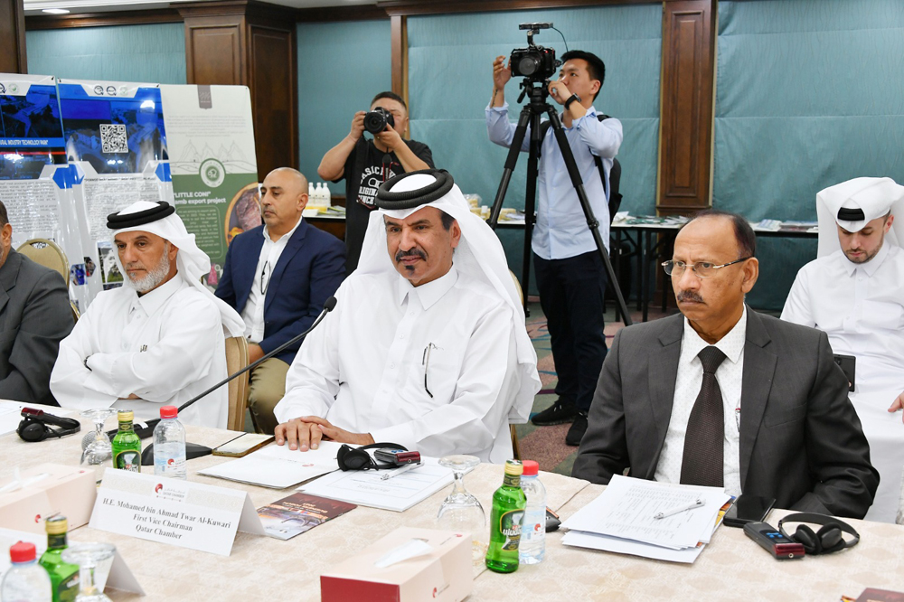 First Vice Chairman H E Mohamed bin Twar al Kuwari, Qatar Chamber officials and Chief of the President Office of Mongolia H E Sodbaatar Yangug addressing the meeting.
