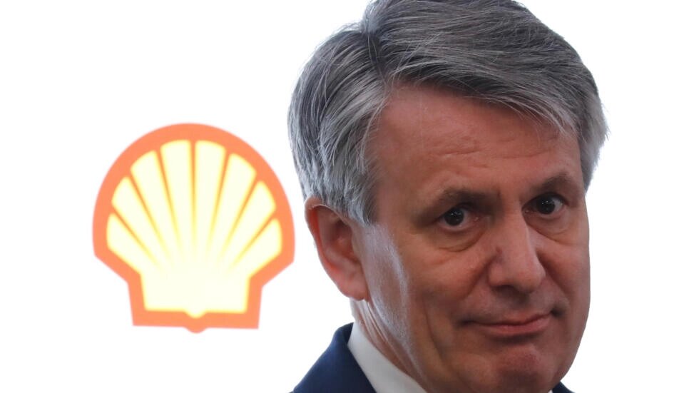 Retired Shell CEO Ben van Beurden's 2022 pay package was 294 times the UK's median salary, according to campaigners.Tolga AKMEN / AFP/File
