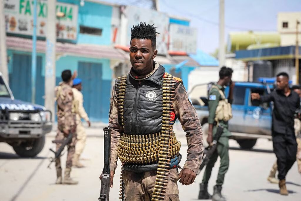 Security officers patrol near the destroyed Hayat Hotel after a deadly 30-hour siege by al-Shabab militants in Mogadishu on Aug. 21, 2022. File photo / AFP
