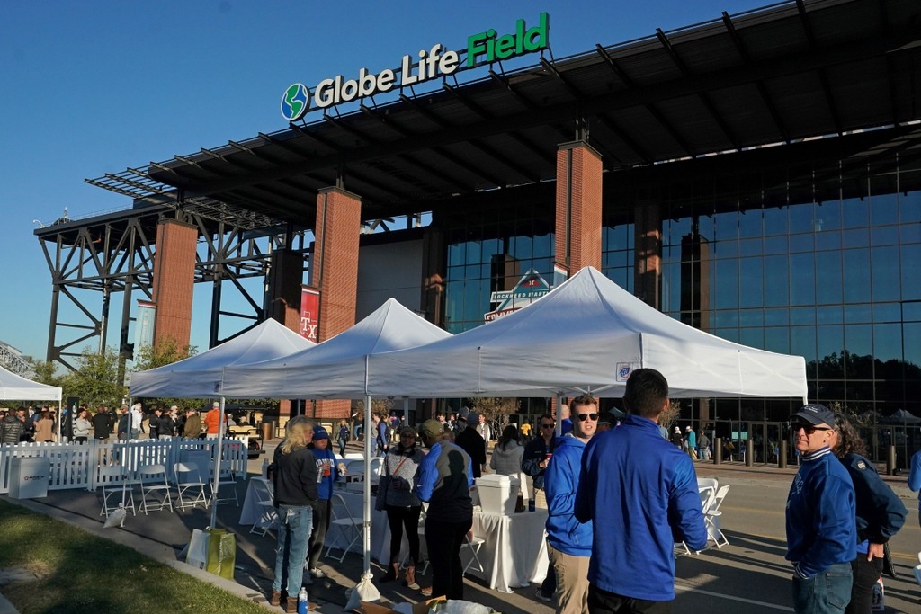 Fans pictured outside the Texas Tangers' Global Life Field. Source: Twitter/@GlobeLifeField