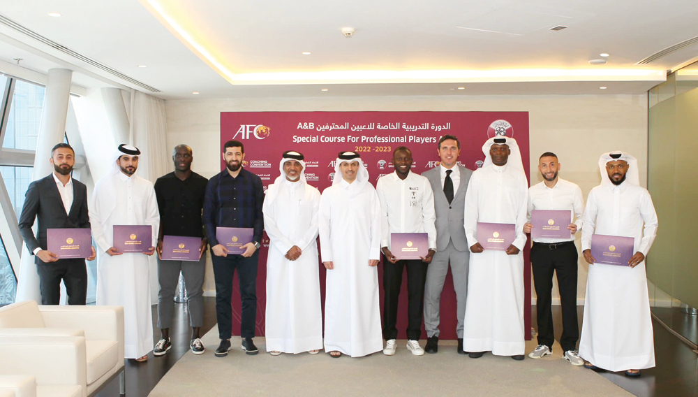 Qatar Football Association (QFA) Vice President Jassim Rashid Al Buenain handed over certificates to successful participants at the Special Course for Professional Players A&B in Doha yesterday. 
