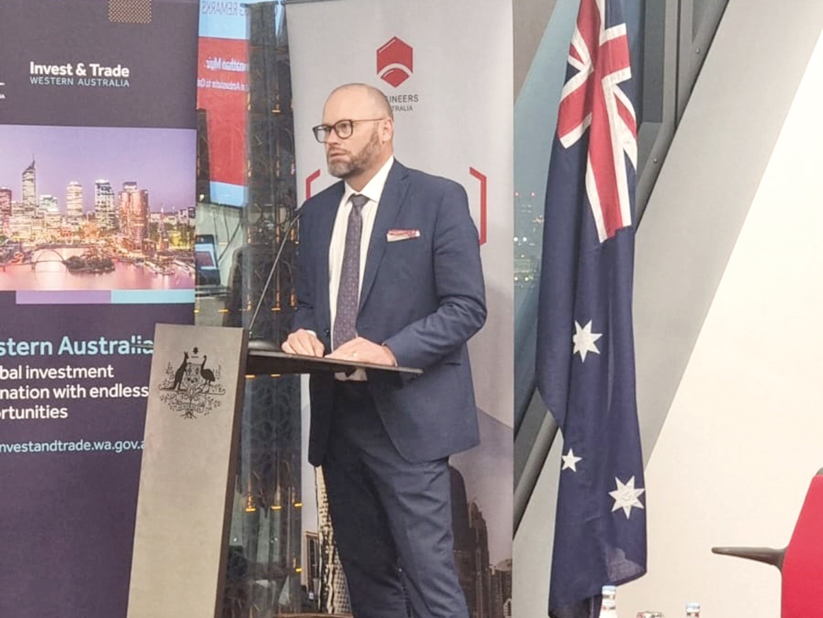 Ambassador of Australia to Qatar H E Jonathan Muir addressing the Thought Leaders Forum at the Australian embassy premises.