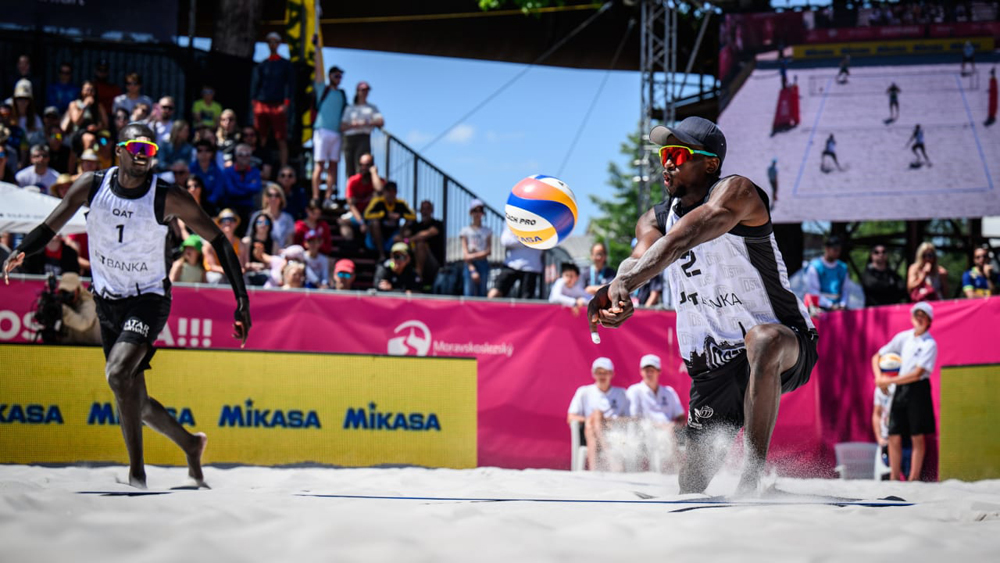 Cherif Younousse (left) and Ahmed Tijan in action.