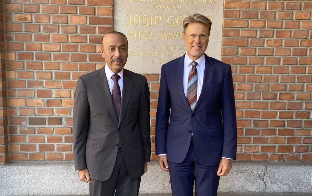 State Secretary for Political and Multilateral Affairs at Ministry of Foreign Affairs of Slovenia H E Samuel Zbogar (right) with Ambassador of Qatar H E Sultan bin Salmeen Al Mansouri yesterday. 