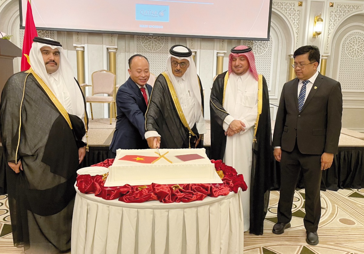 The cake-cutting ceremony during the 78th Vietnam National Day led by Minister of Justice, H E Masoud bin Mohammed Al Amri (third right) and Vietnamese Ambassador H E Tran Duc Hung (second left). They are joined by Ministry of Foreign Affairs Director of Protocol Department H E Ambassador Ibrahim Fakhroo (second right) and Asian Ambassadors’ Group Chair, Ambassador of Brunei Darussalam to Qatar H E Mohamed Bahrin bin Dato Paduka Haji Abu Bakar (right) on Tuesday.