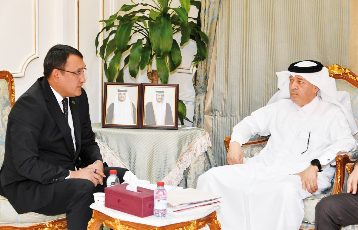 QC Director of Administrative and Finance Affairs Hussain Al Abdulghani during his meeting with the Director of the Turkmenistan Chamber of Commerce and Industry Kepbanov Serdar.