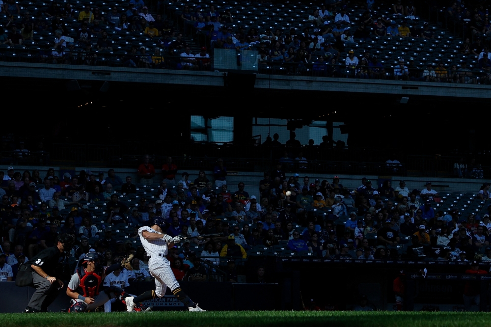 Sal Frelick #10 of the Milwaukee Brewers flys out in the eighth inning against the Washington Nationals at American Family Field on September 17, 2023 in Milwaukee, Wisconsin. (Photo by John Fisher / GETTY IMAGES NORTH AMERICA / Getty Images via AFP)