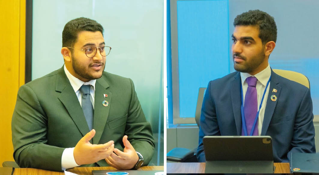 Badr Al Ammari (left) and Owais Al Salahi during the session.