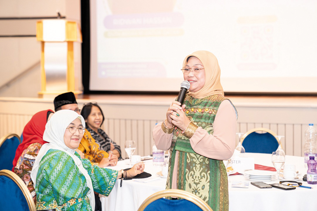 Indonesian Minister of Manpower, H E Ida Fawziya, addressing a gathering of Indonesian expats in Al Khor recently.