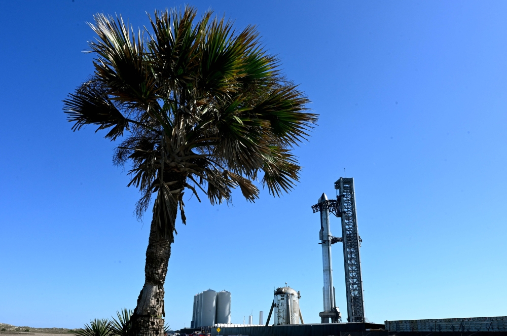 SpaceX's huge Super Heavy-Starship sits on the launchpad at Starbase in Boca Chica, Texas November 17, 2023. (Photo by Timothy A. Clary / AFP)