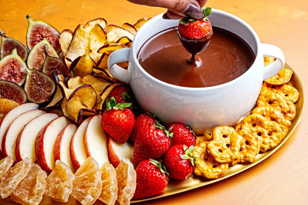 Maple-Coco Chocolate Fondue. Scott Suchman for The Washington Post; food styling by Lisa Cherkasky for The Washington Post