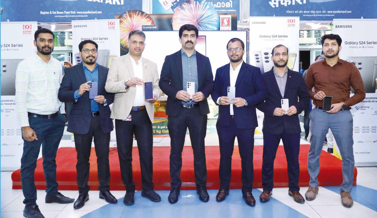 Tittu George, Haris Khader, Favas, Shibesh from Safari Group and Mohammed Fahad from Dohatna Retail at the event.