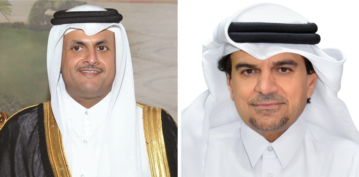 From left: Chairman of QIIB Board of Directors, Sheikh Abdullah bin Thani bin Abdullah Al Thani, and QIIB’s Chief Executive Officer 
Dr. Abdulbasit Ahmad Al Shaibei