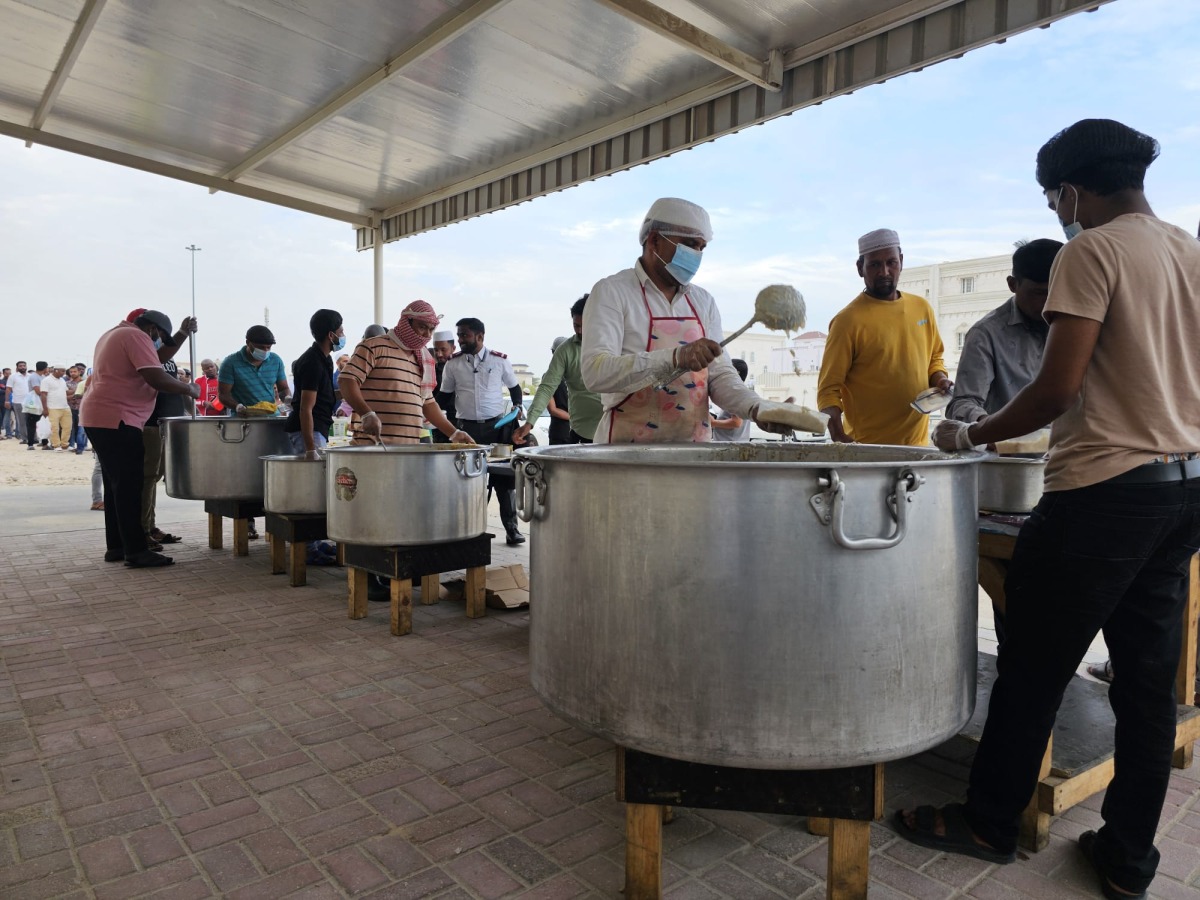 The Al-Marri house has been providing free Iftar meals to around 2,000 people every day since the first day of Ramadan. (Pics by Marivie Alabanza / The Peninsula)