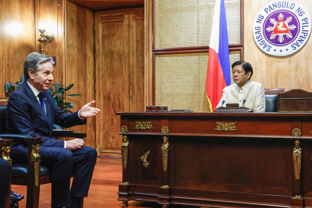 US Secretary of State Antony Blinken (left) attends a meeting with Philippines' President Ferdinand Marcos Jr (right) at Malacanang Palace in Manila on March 19, 2024. (Photo by Evelyn Hockstein / POOL / AFP)