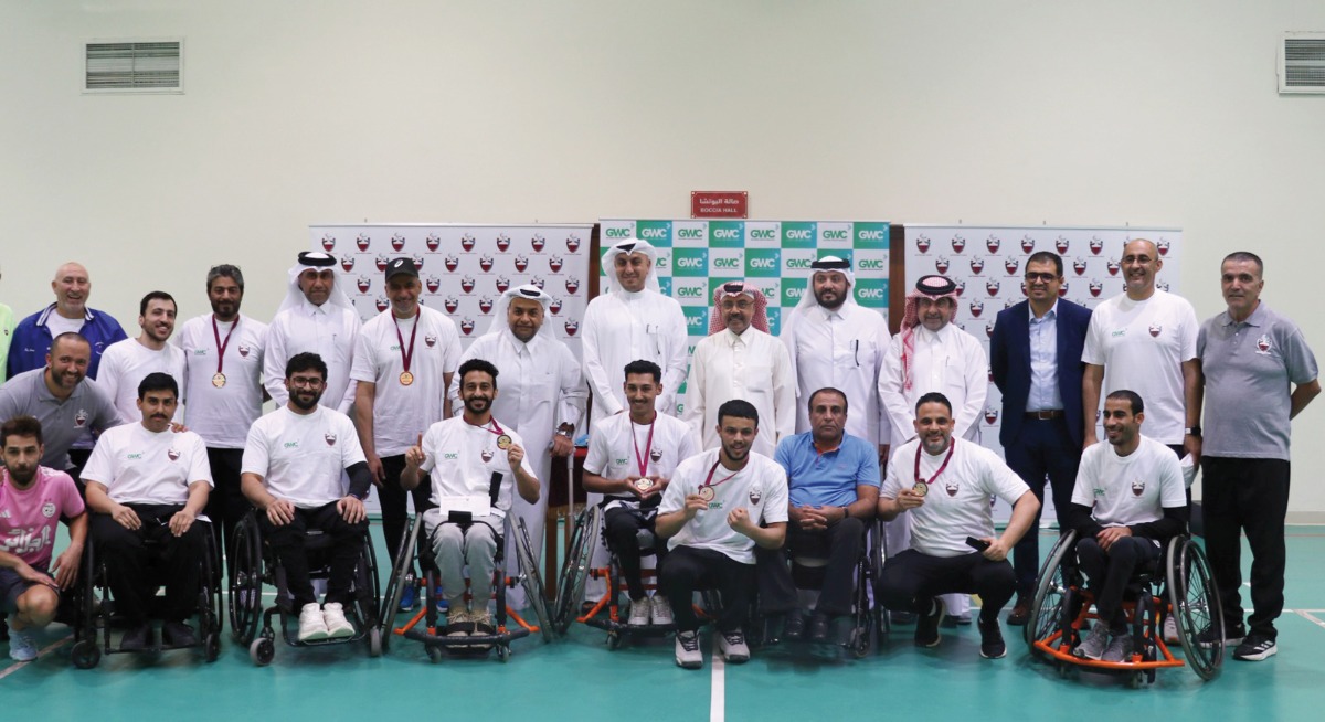 Officials and players at the conclusion of the tournament. 