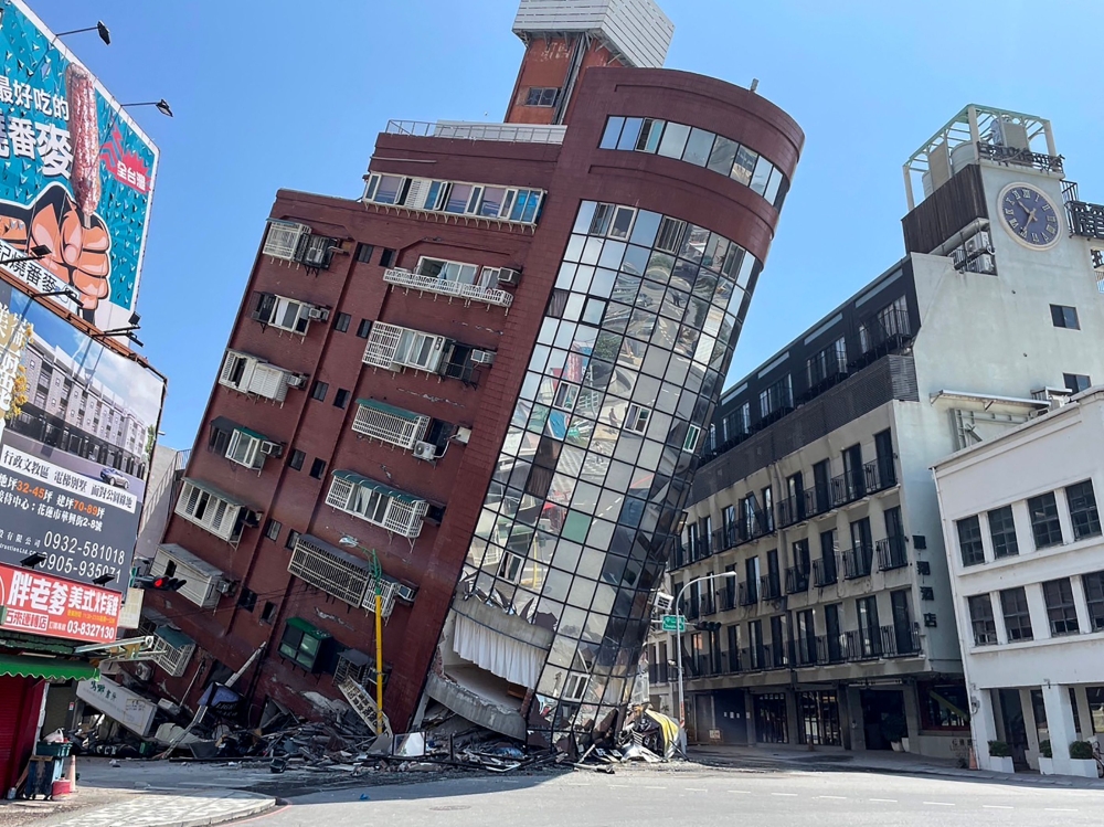 This photo taken by Taiwan's Central News Agency (CNA) on April 3, 2024 shows a damaged building in Hualien, after a major earthquake hit Taiwan's east. (Photo by CNA / AFP) 