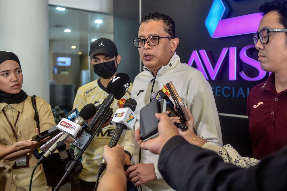 Selangor FC Board of Directors member Shahril Mokhtar speaks during a press conference on the progress of Malaysian national team and Selangor FC footballer Faisal Halim, who was injured in an acid attack, at a hospital in Shah Alam on May 22, 2024. Photo by Arif Kartono / AFP