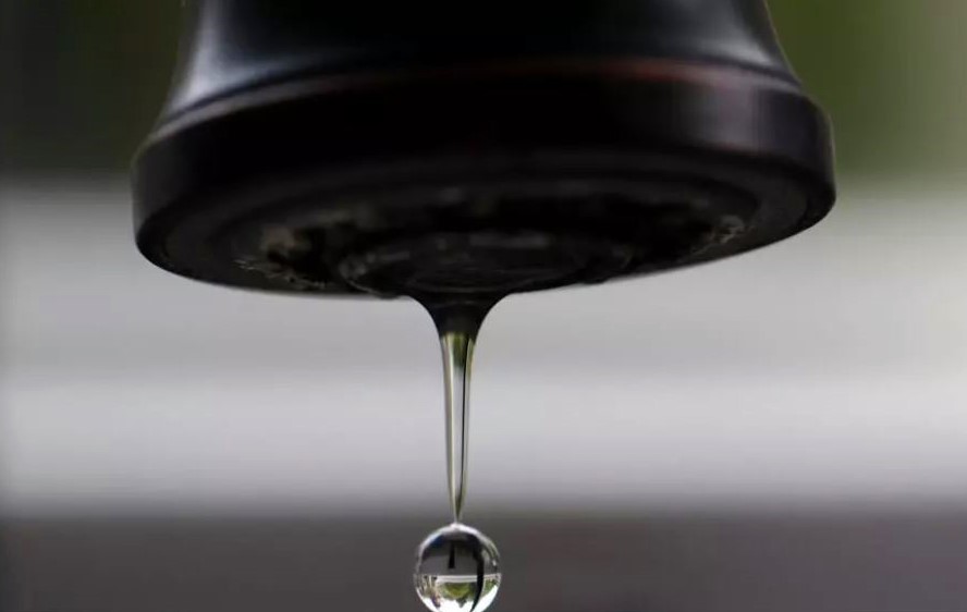 File: The White House has made the policy a key plank of its environmental justice agenda, since lead pipes disproportionately impact lower income communities and racial minorities. (Photo by Justin Sullivan / Getty Images via AFP)