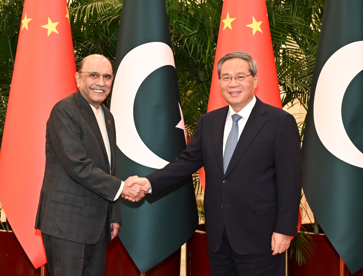 Chinese Premier Li Qiang meets with Pakistani President Asif Ali Zardari, who is on a state visit to China, at the Great Hall of the People in Beijing, capital of China, Feb. 6, 2025. (Xinhua/Li Xiang)
