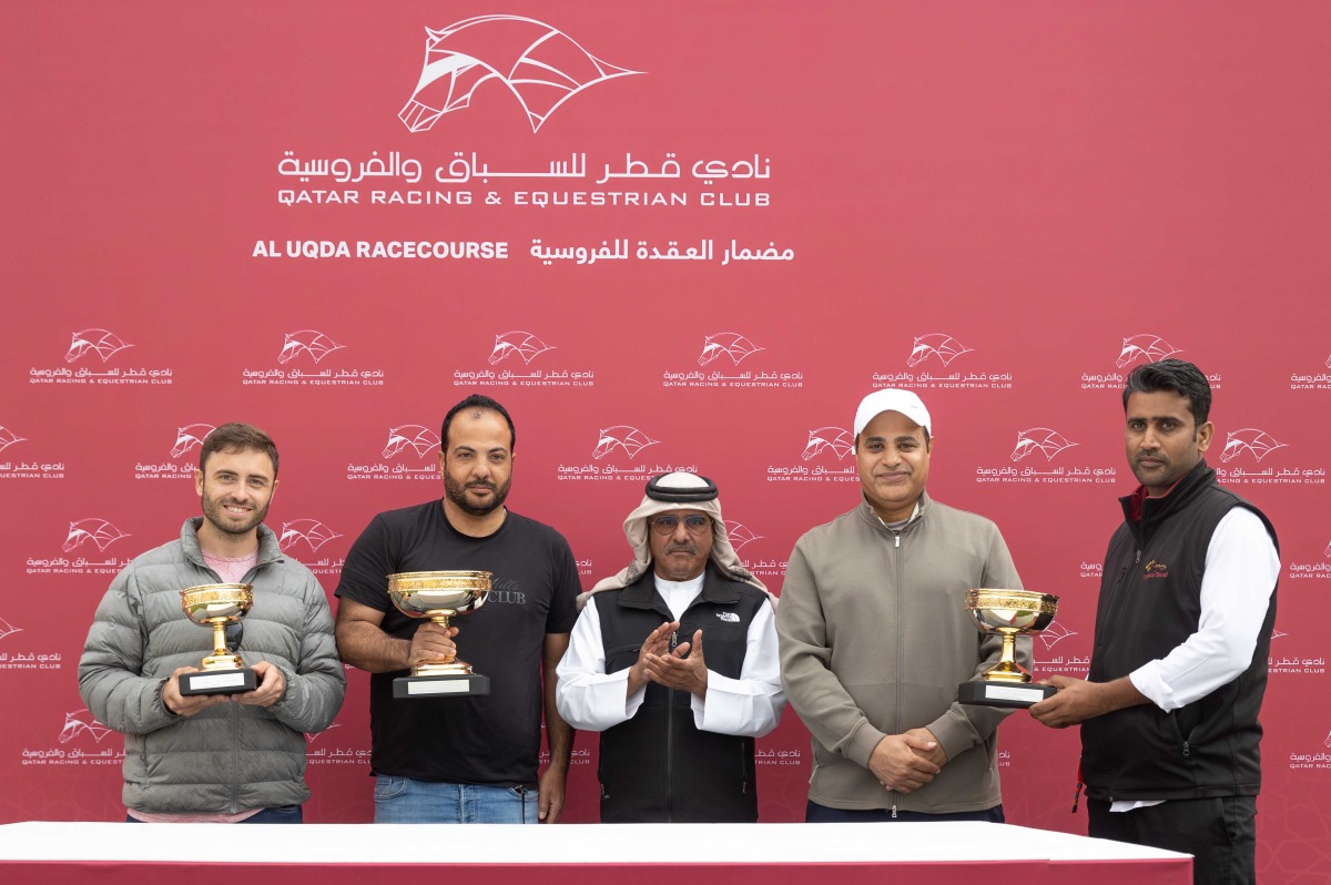 QREC Racing Manager Abdulla Rashid Al Kubaisi honoured the winners of Al Wakra Cup. PICS: Juhaim/QREC 