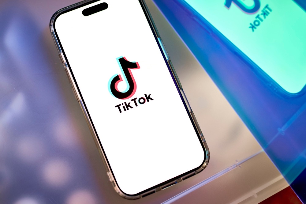 The TikTok logo on a smartphone. Pic: Gabby Jones/Bloomberg
