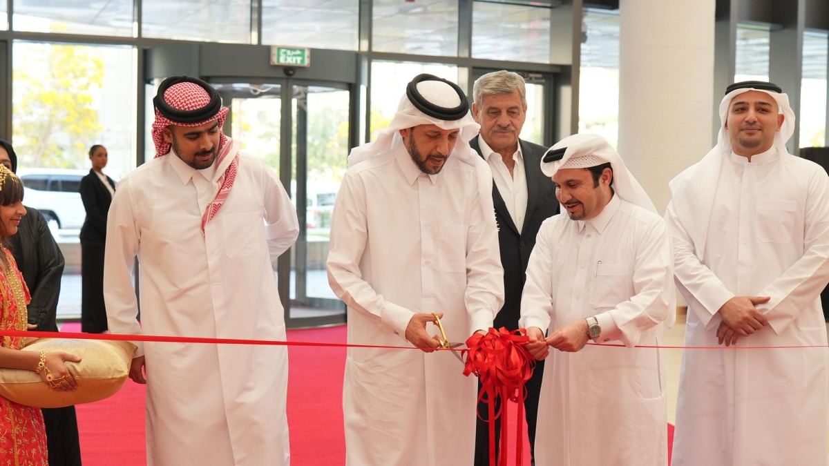 HE Mansoor bin Ebrahim Al Mahmoud, Minister of Public Health, inaugurated the Surgi Art Hospital