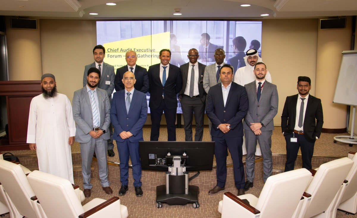 Participants and Mowasalat (Karwa) officials during the forum.