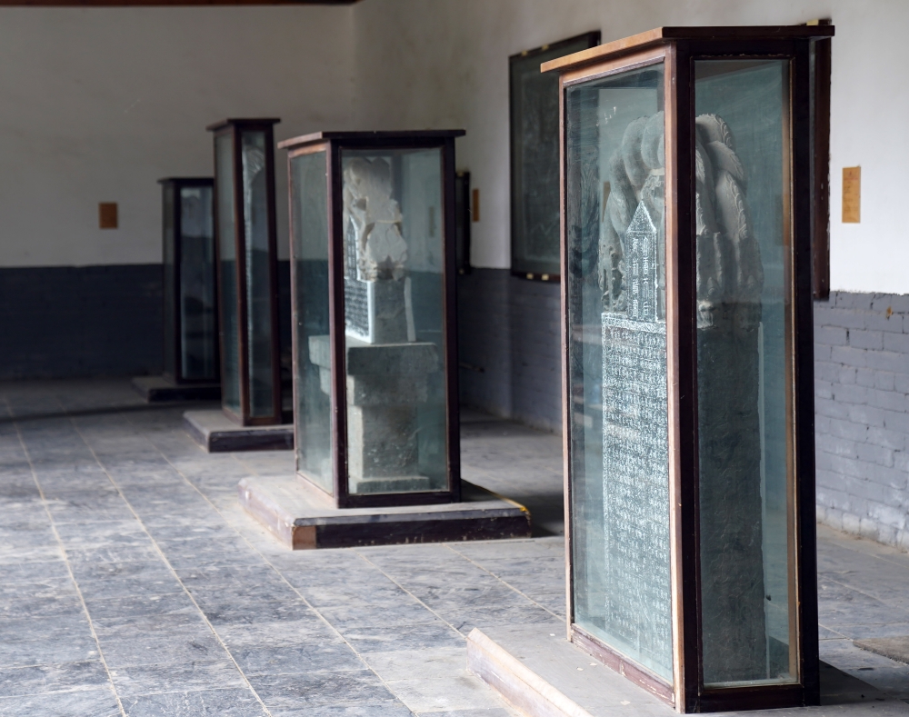 This undated file photo shows steles in Shaolin Temple in Dengfeng City, central China's Henan Province. (Xinhua)