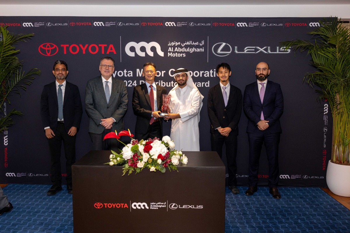 CEO of Al Abdulghani Motors, Abdulghani Nasser Al Abdulghani; and Executive Vice President of India and Middle East Region at Toyota, Yasunori Tanaka along with officials.