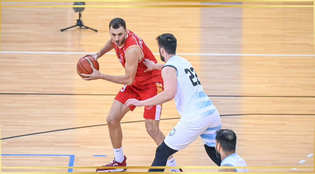 Al Arabi's Elmedin Kikanovic (left) in action yesterday.