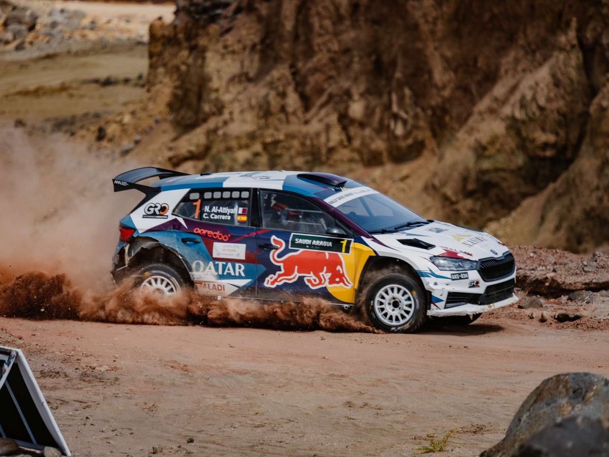 Nasser Saleh Al Attiyah and Candido Carrera will be aiming to defend their lead in Jordan.